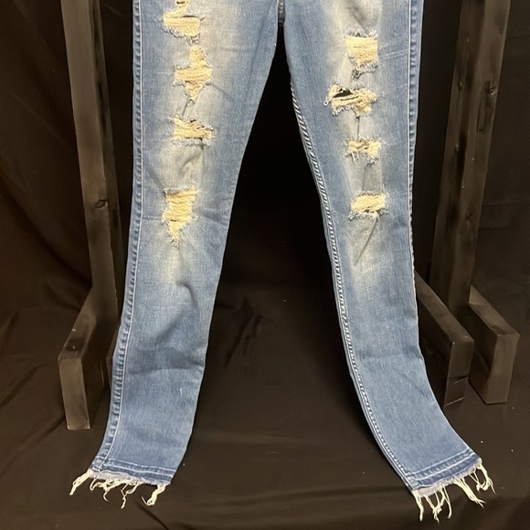 HOLLISTER- high rise super skinny distressed jeans - Picture 3 of 10